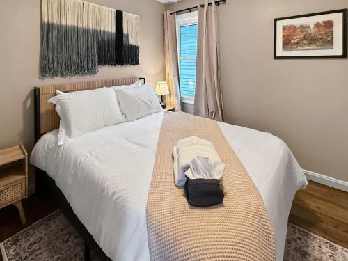 Tremont Apartment | Urban Trio Tremont