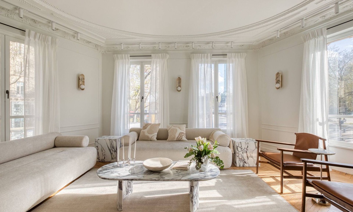 Arsenal Apartment | UrbanFlat 225 - Luxury 4 Bedroom Apartment - Bastille