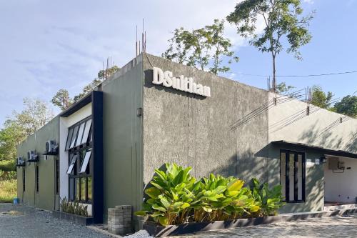 Lawe-lawe Hotel | Urbanview DSulthan Guest House Syariah IKN