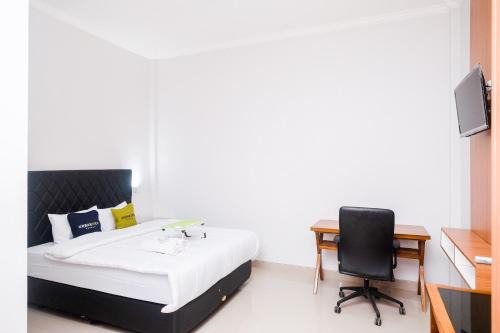 Klaten Selatan Hotel | Urbanview Syariah Loji Arum Stasiun Klaten by RedDoorz