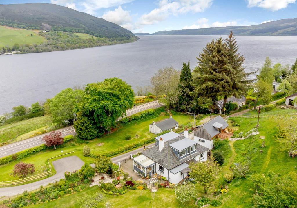 Lewiston House | Urquhart Bay Croft