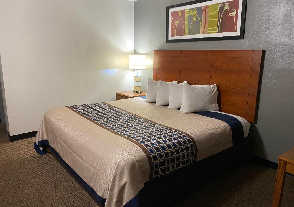 Mount Vernon Hotel | Usa Inn