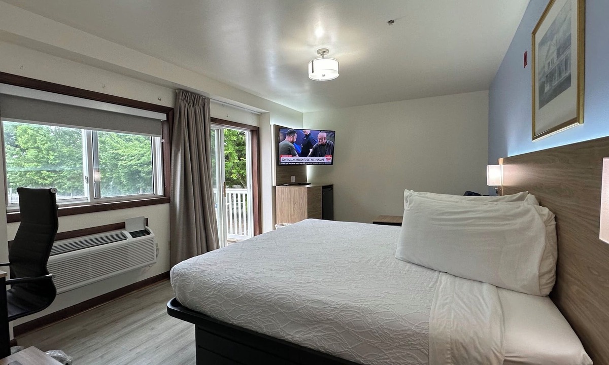 Wells Hotel | USA Inn