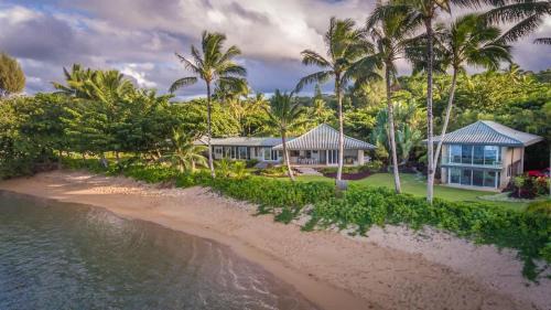 Kilauea House | Utopia Beach Front Estate