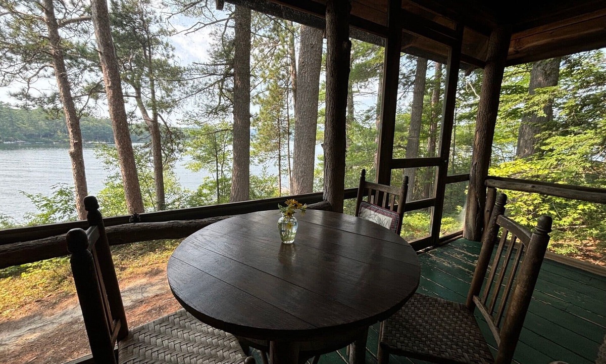 Holderness Cottage | Utopia on Big Squam!