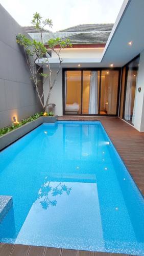 Beji Villa | UU villa at kingspark 8