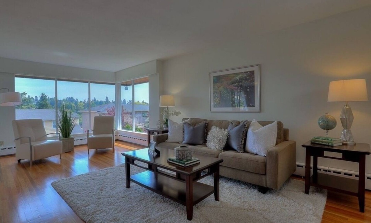 Laurelhurst House | UW Children’s Gem