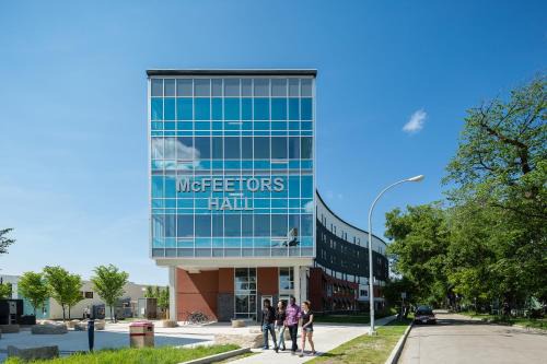 Winnipeg Hostel | UWinnipeg Downtown Hostel