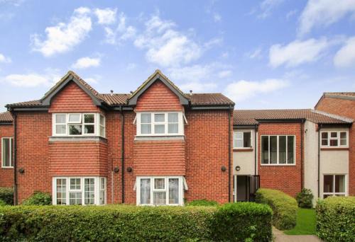 Hillingdon Apartment | Uxbridge Studio Flat