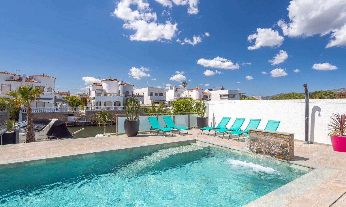 Empuriabrava House | V028 - Empuries