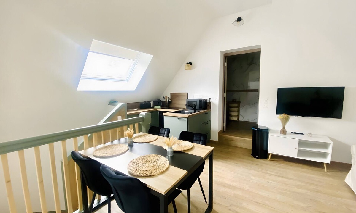 Saint-Quentin-en-Tourmont Apartment | Vacation Rental Le Filou