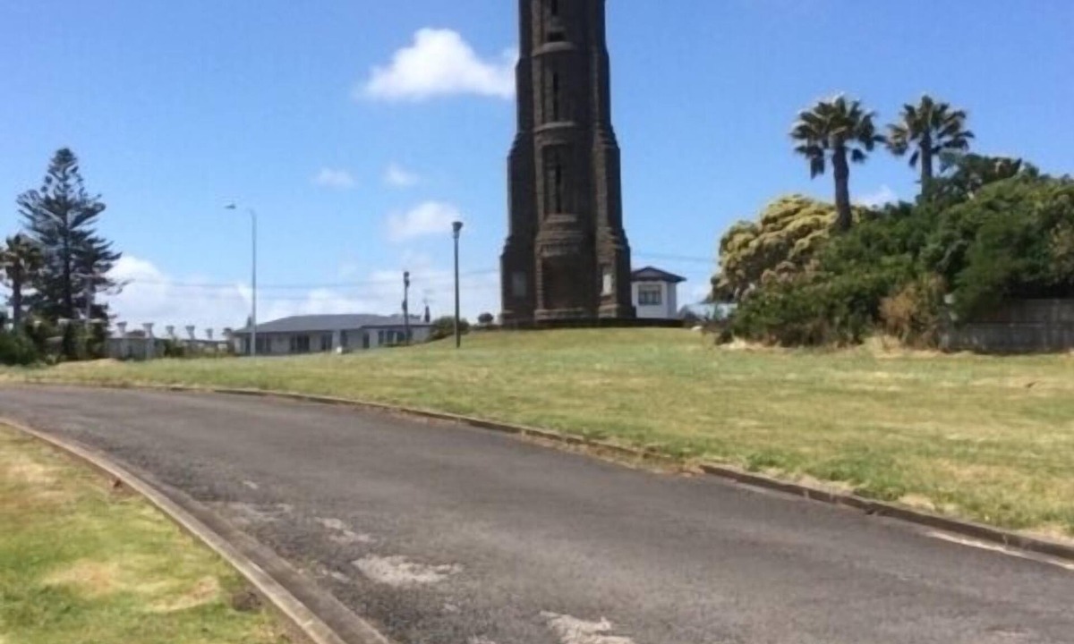 Whanganui Condo | Vacation at Hilltop La Casa