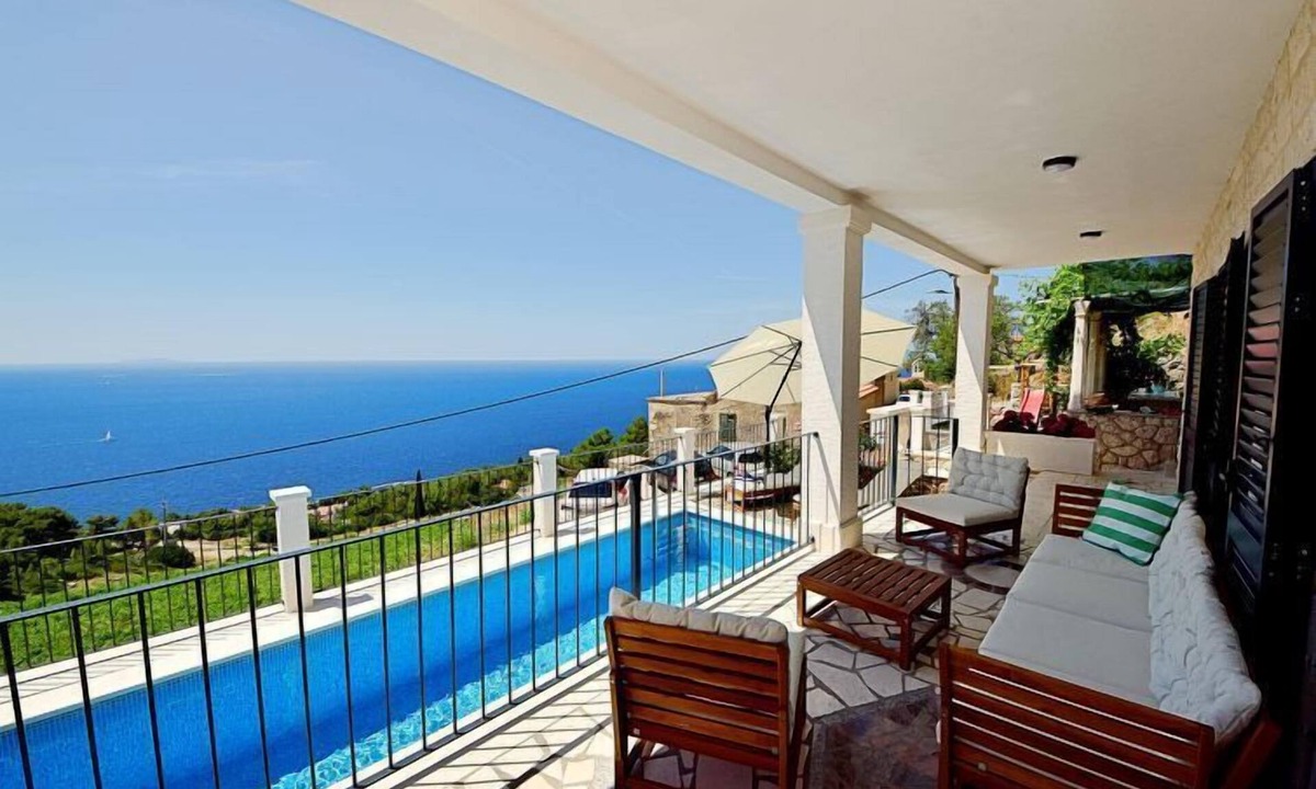 Sveta Nedjelja House | Vacation home Cicak by Interhome
