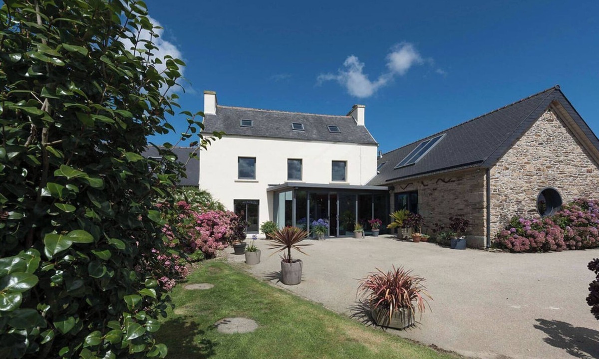 Plouzevede House | Vacation home 4* and WE + SPA area