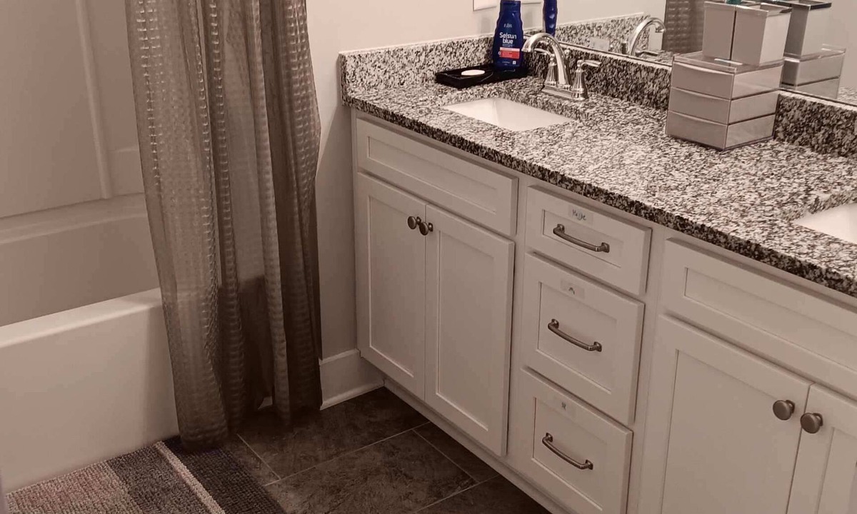 Murfreesboro House | Vacation home and short term long term finished home