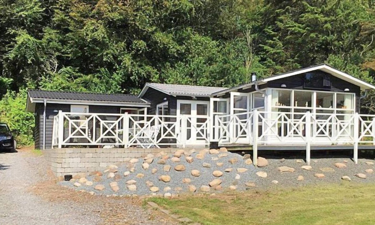 Oddesund Syd House | Vacation home "Bedine" - 350m to the inlet in The Liim Fiord in Struer - 4 persons, 3 bedrooms