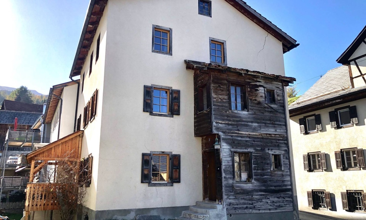 Grisons House | Vacation home Muklas by Interhome