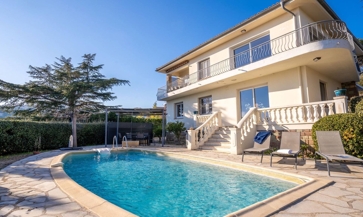 Saint-Aygulf House | Vacation home Gisèle by Interhome