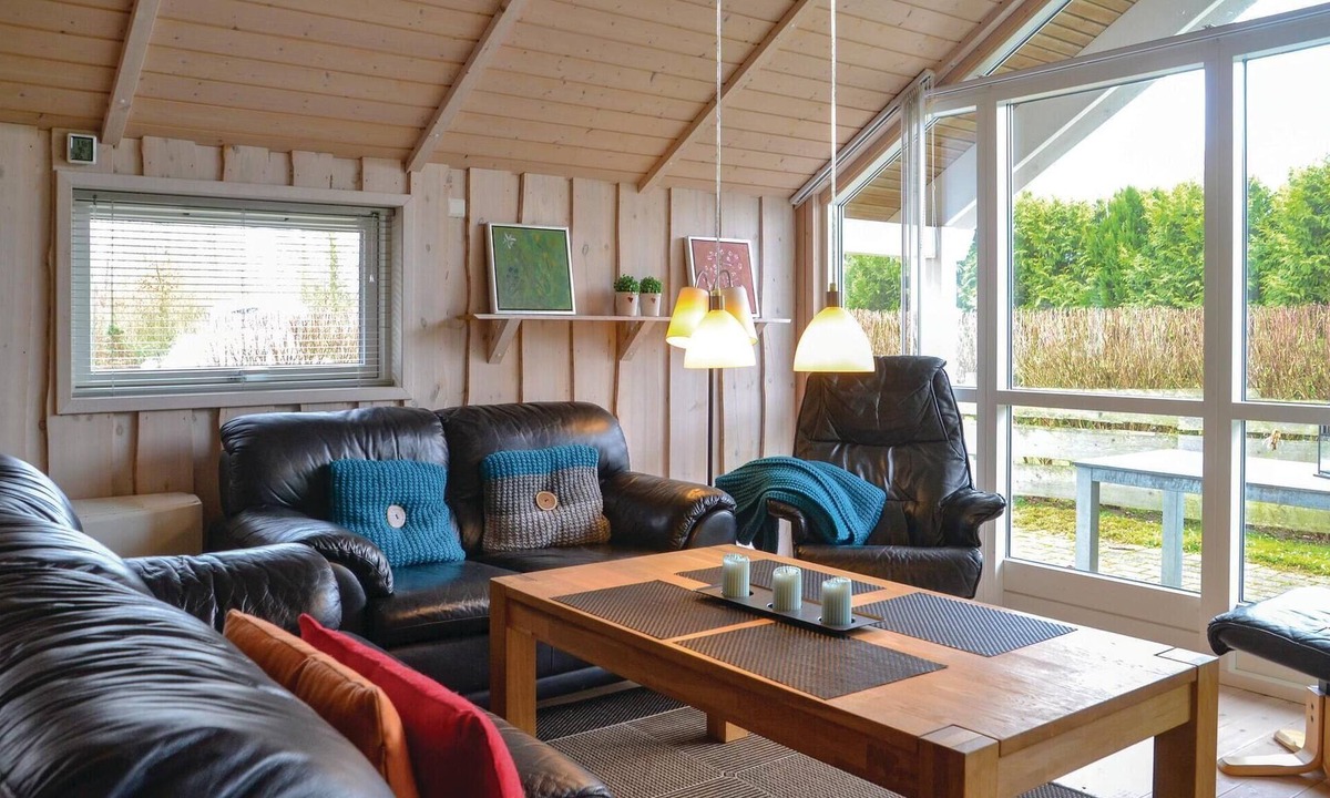 Hovborg House | Vacation home in beautiful, family-friendly area near Hovborg, about 20 km south of Billund.