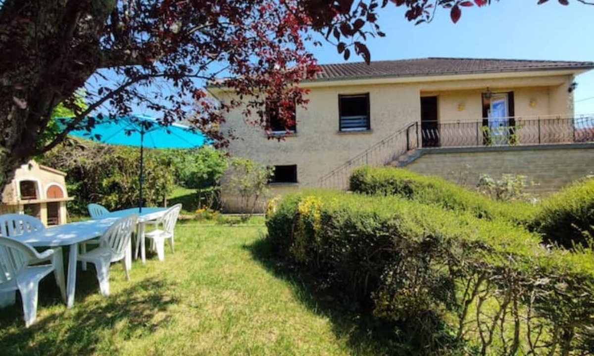 Lanquais House | Vacation home in Dordogne