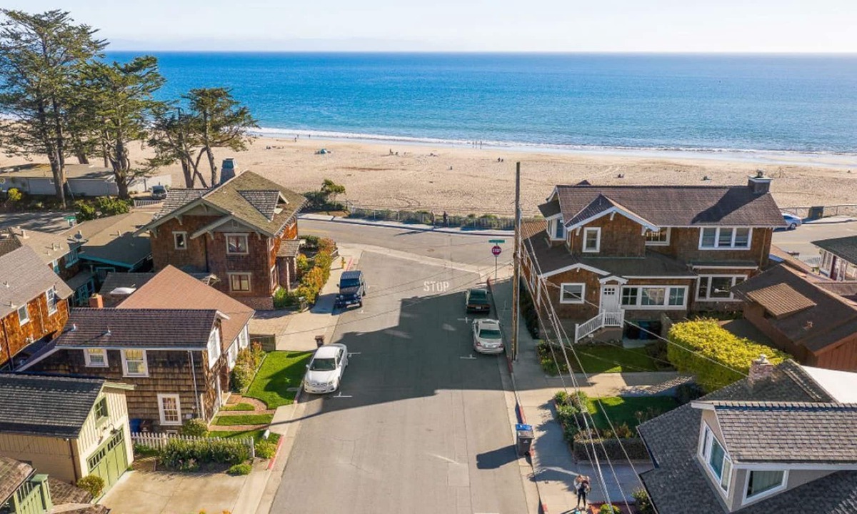 Seabright House | Vacation Home in Seabright