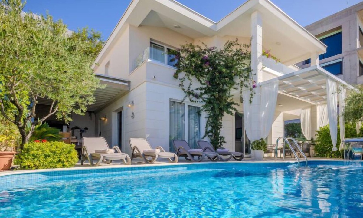 Veliko Brdo House | Vacation home Luka by Interhome