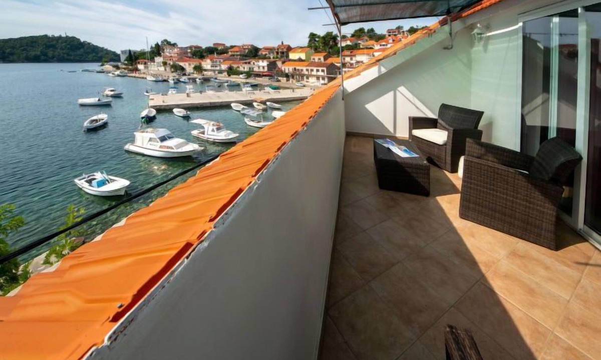Brna House | Vacation home Repak by Interhome