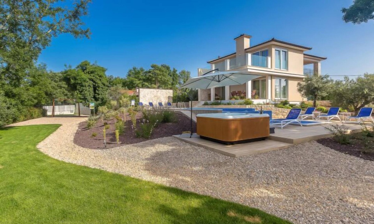Milovcici House | Vacation home Roko by Interhome