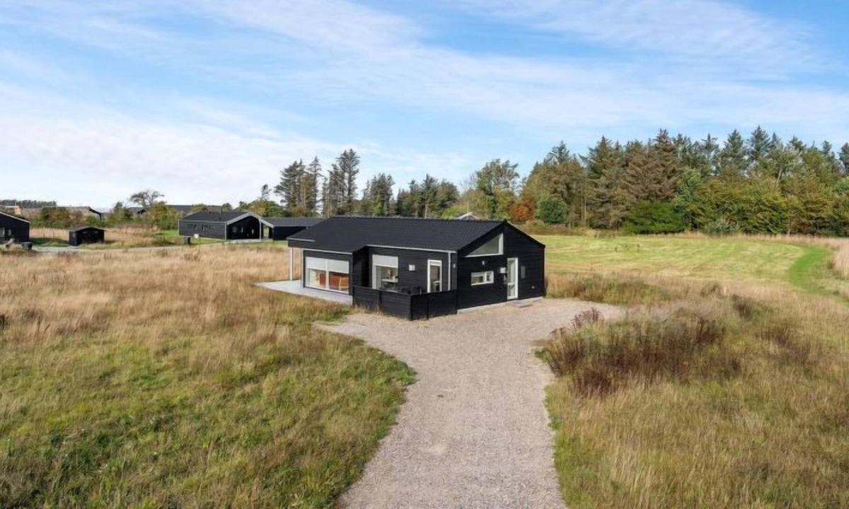 Skallerup Klit House | Vacation home "Severi" - 1.5km from the sea in NW Jutland in Hjørring - 7 persons, 3 bedrooms