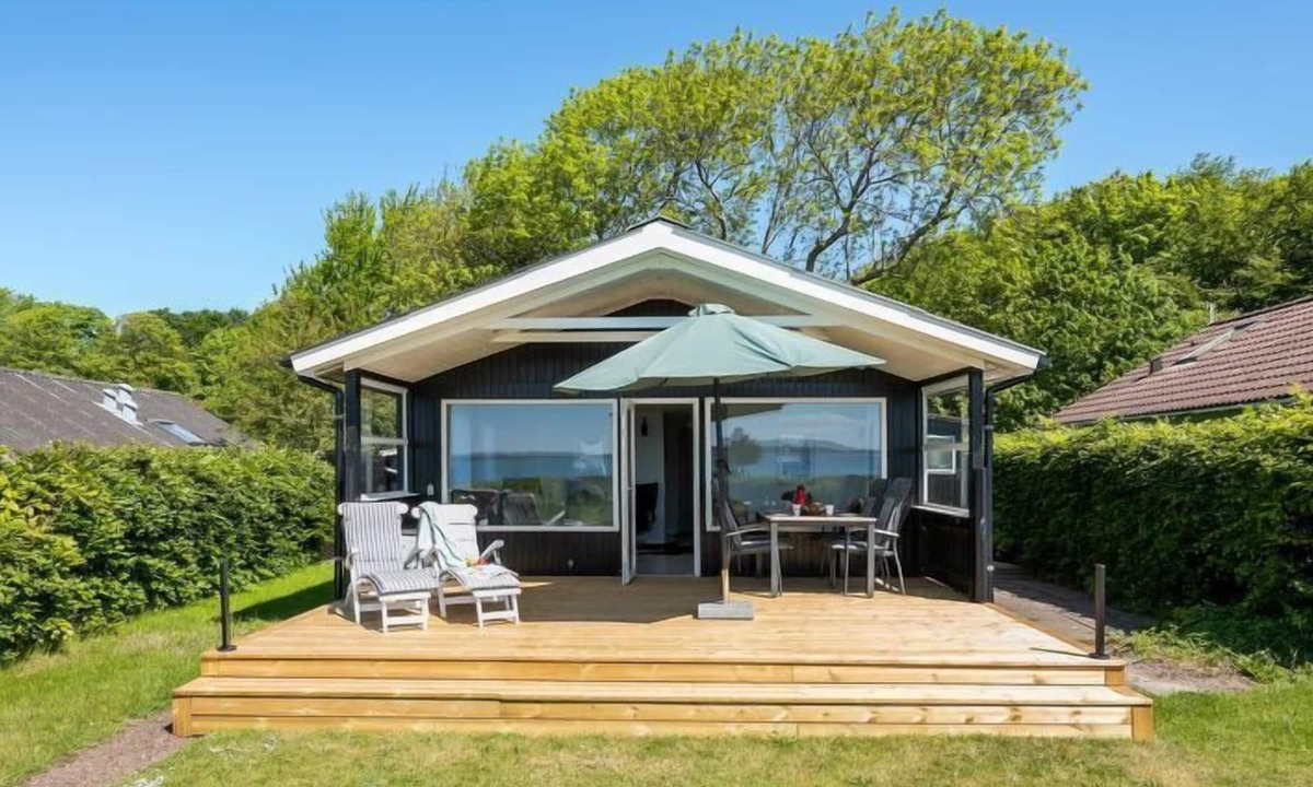 Haarby House | Vacation home "Teodosija" - 50m from the sea in Funen in Haarby - 6 persons, 3 bedrooms