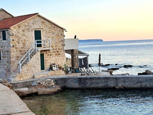 Komiza House | Vacation House CICA Komiza