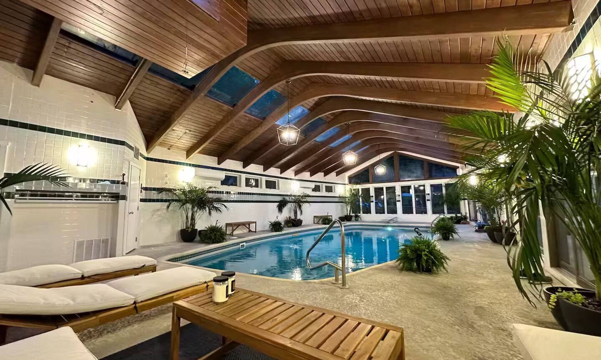 West Milford House | Vacation house with indoor pool