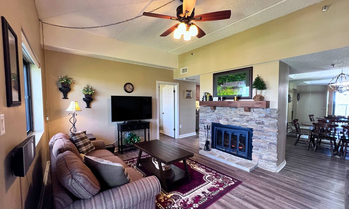 Sugar Mountain Condo | Vacation in a Stunning Third-Floor Unit at Sugar Mountain