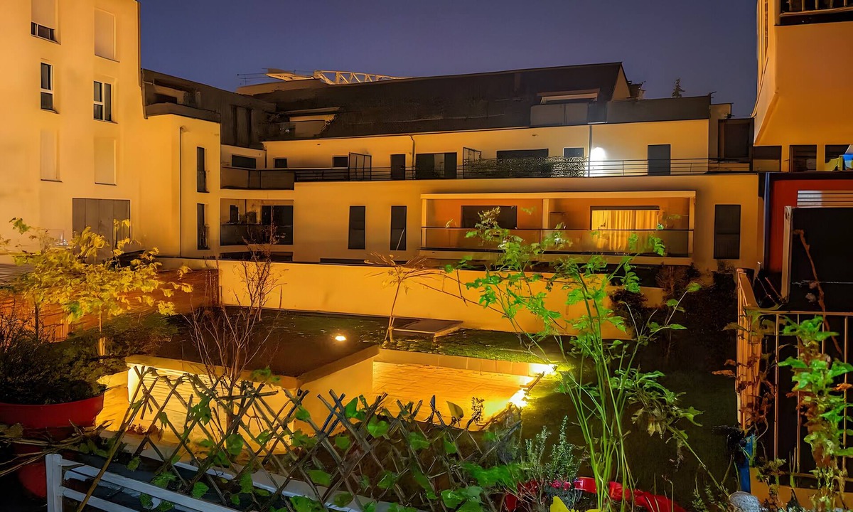 Bezons Apartment | Vacation Rental Apartment with Shared Garden, Balcony & Wi-Fi