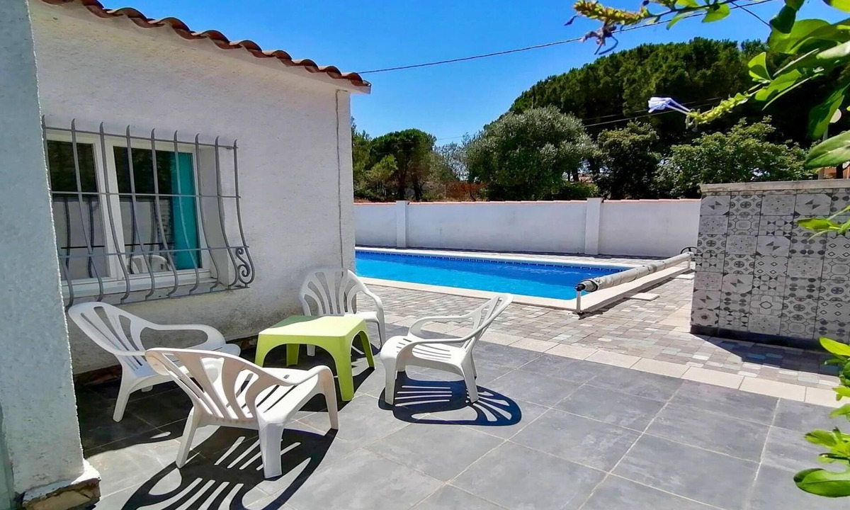 L'Escala Villa | VACAY Villa Bella