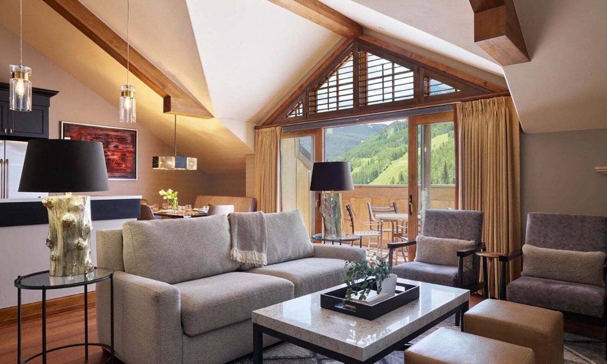 Whitepine House | Vail Village Location, 5 Star Services & Amenities + Ski In/Out Base Camp