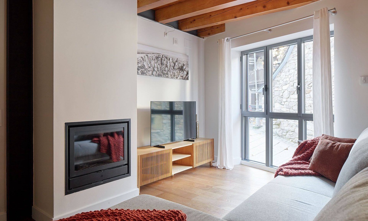 Arties Apartment | Val Arties 1 by FeelFree Rentals