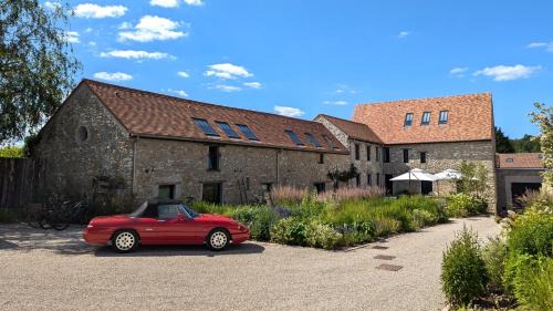 Feucherolles House | Val Trebbia