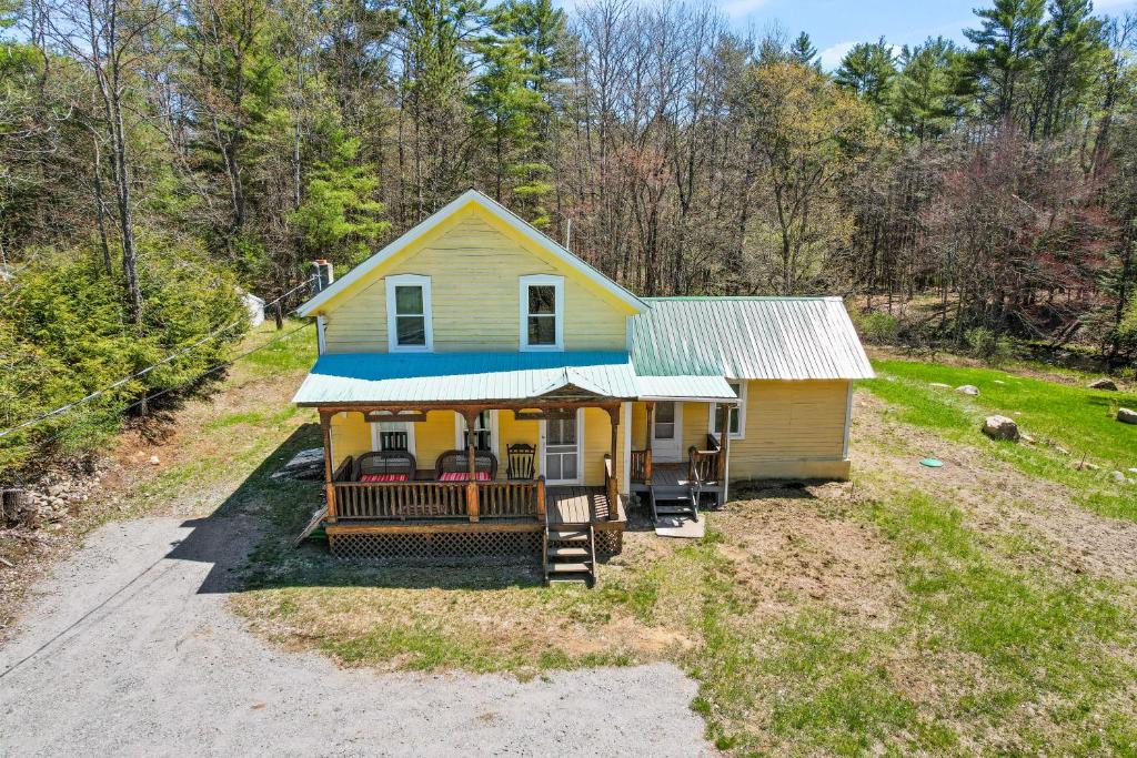 Adirondack House | Valentine Pond House