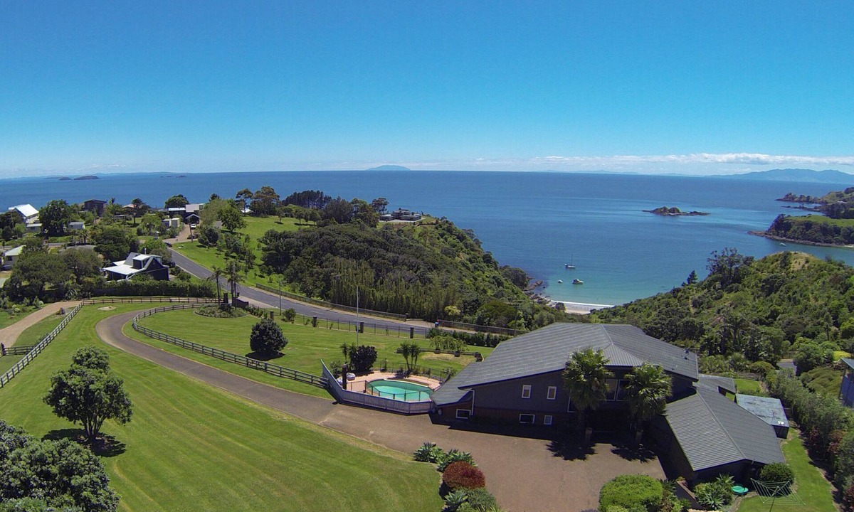 Waiheke Island House | Valhalla | Stay Waiheke