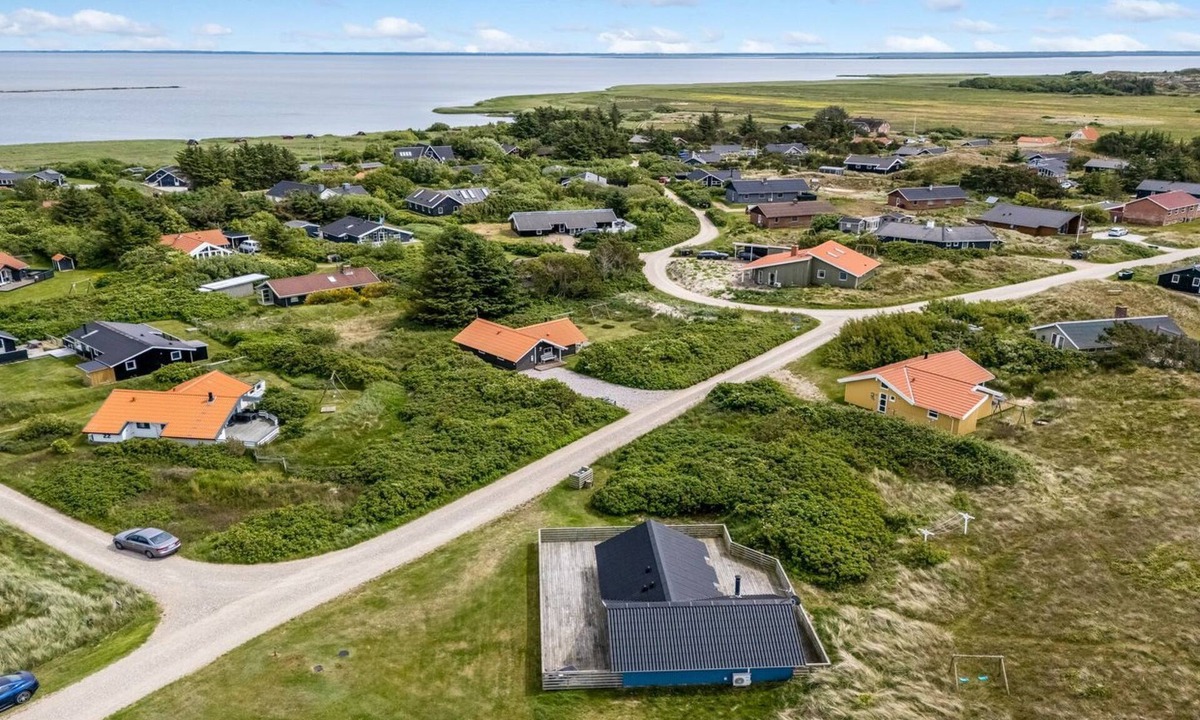 Haurvig House | "Valia" - 400m to the fjord by Interhome