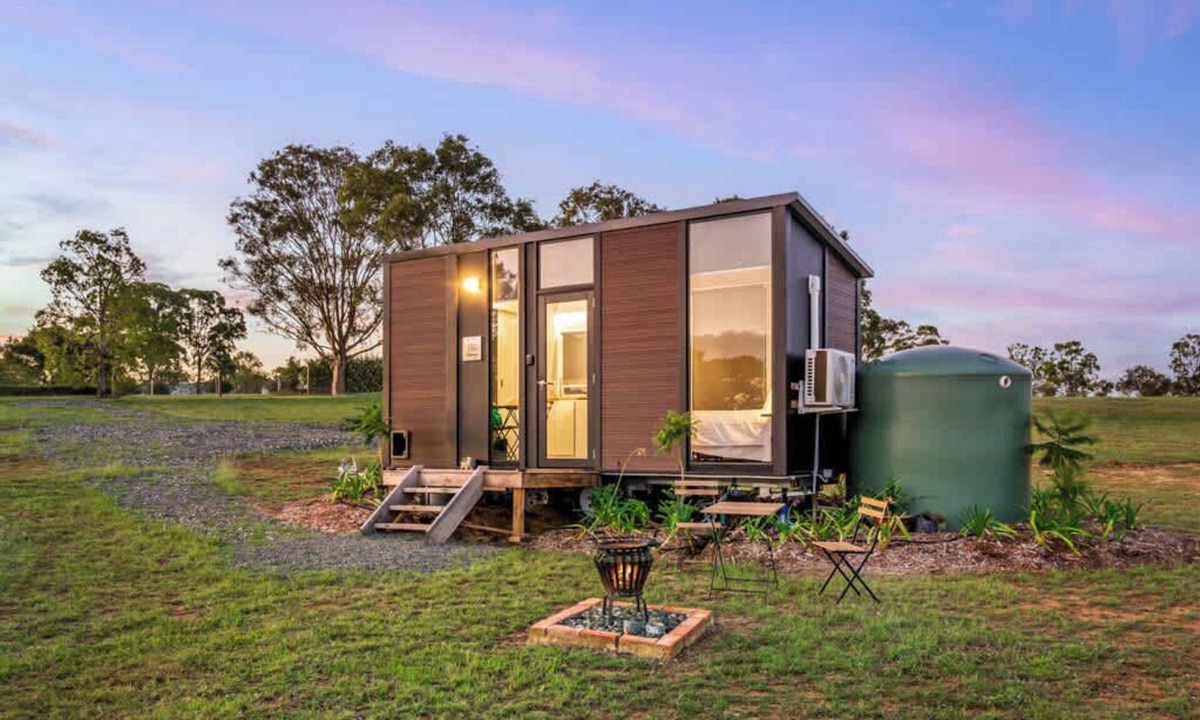 Lovedale House | Valley Escape by Tiny Away