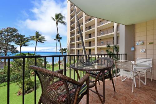 Kahana Apartment | Valley Isle 302