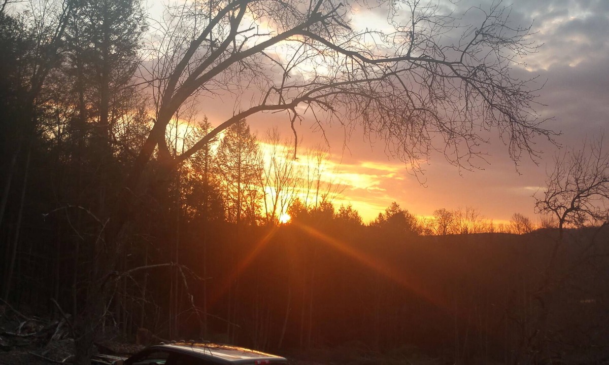 Equinunk House | Valley Sunsets