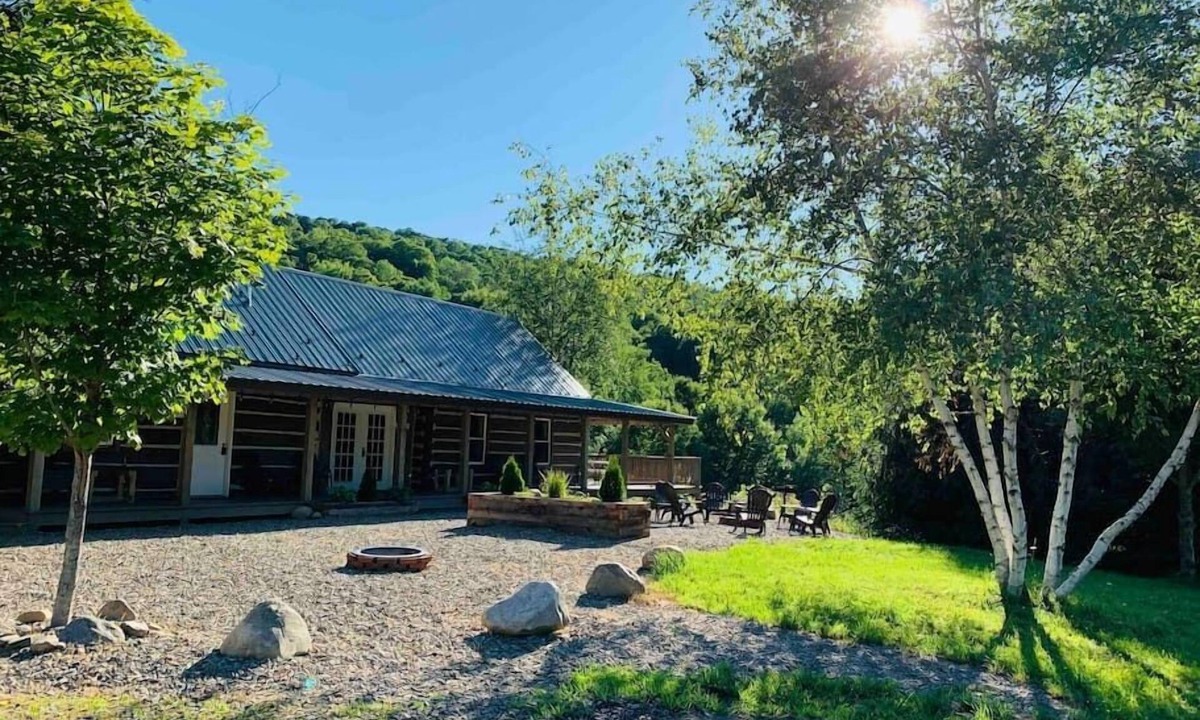 Cherry Creek Cabin | Valley View B - Rustic Log Cabin