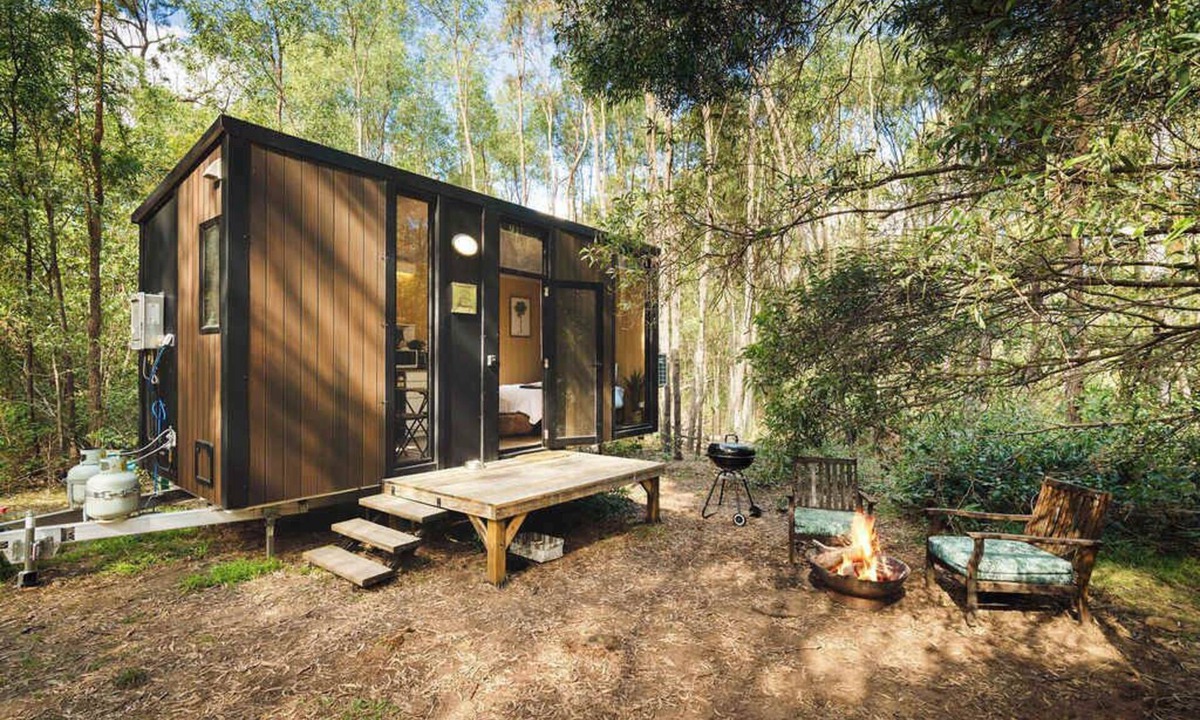 Tamborine House | Van Demears Escapes by Tiny Away