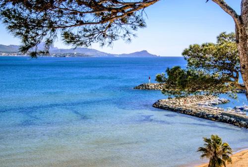 Saint-Aygulf Hotel | Van der Valk Hotel Le Catalogne Saint Aygulf