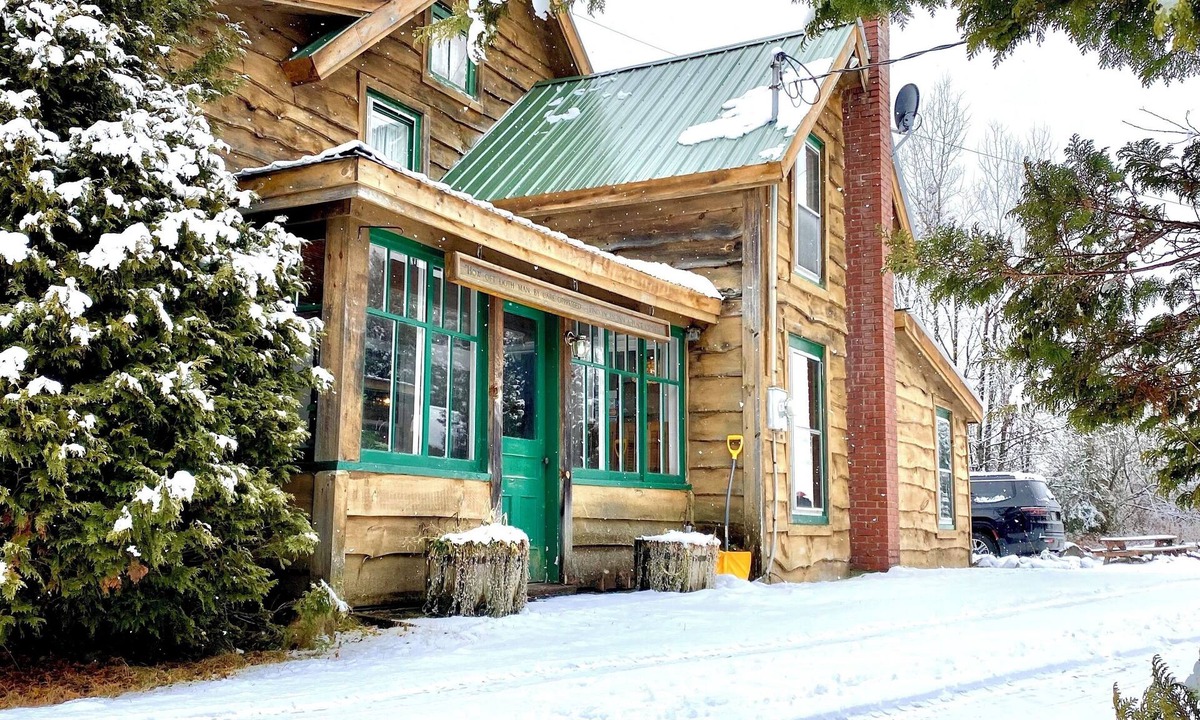 Lake Placid House | Van Hoevenberg Lodge