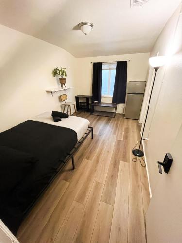 Van Nuys Hostel | Van Nuys Homes for the Soul