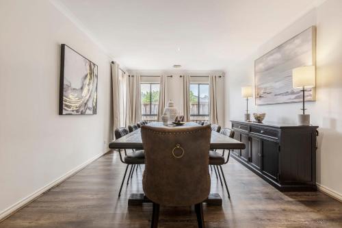 South Morang House | VAQUAY Provence In South Morang